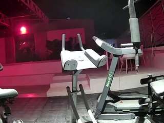 voyeurcam casa salsa gym bike